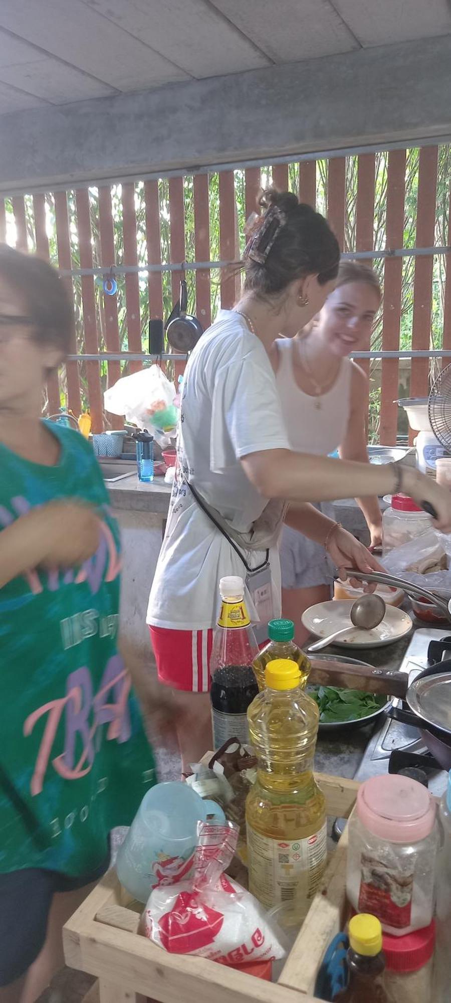 Plus Hostel Ayutthaya Kültér fotó
