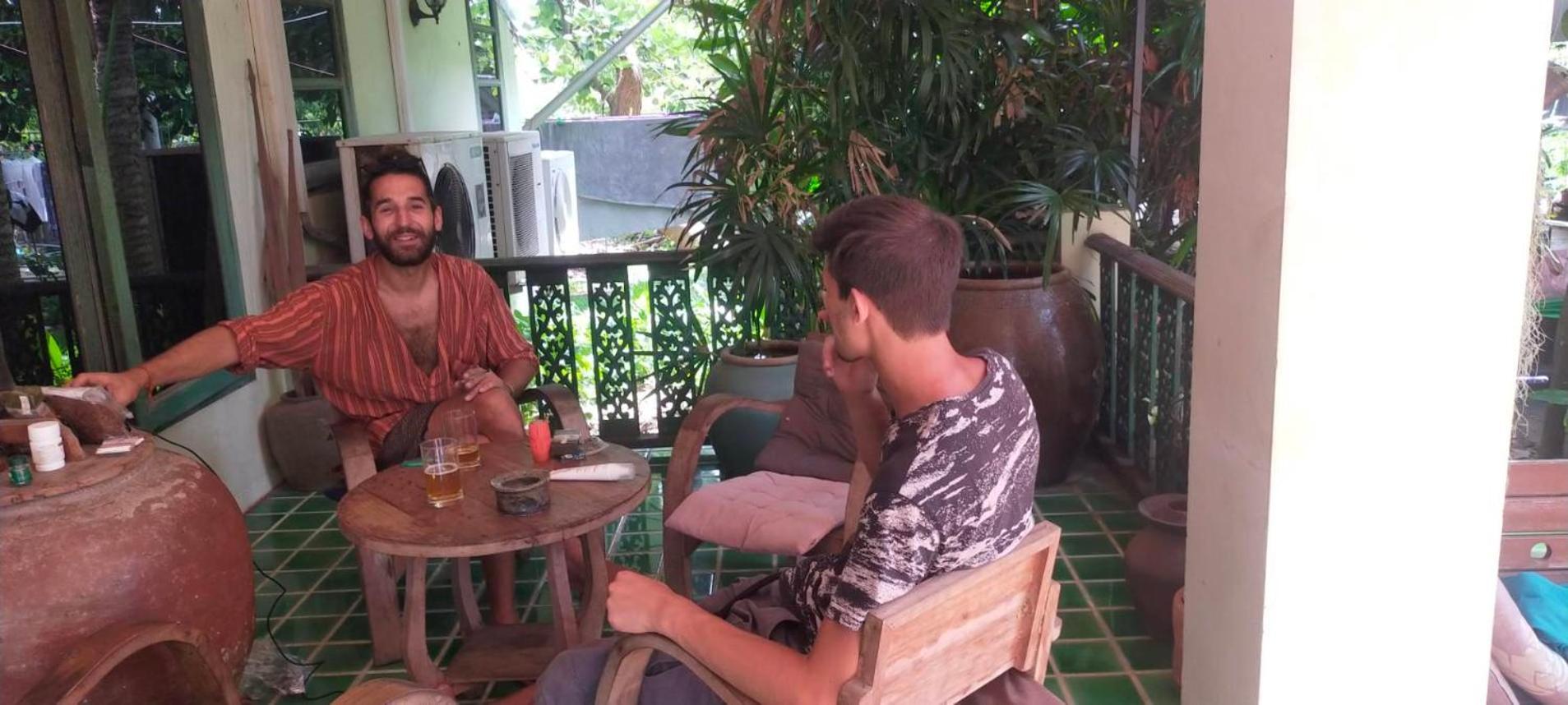 Plus Hostel Ayutthaya Kültér fotó